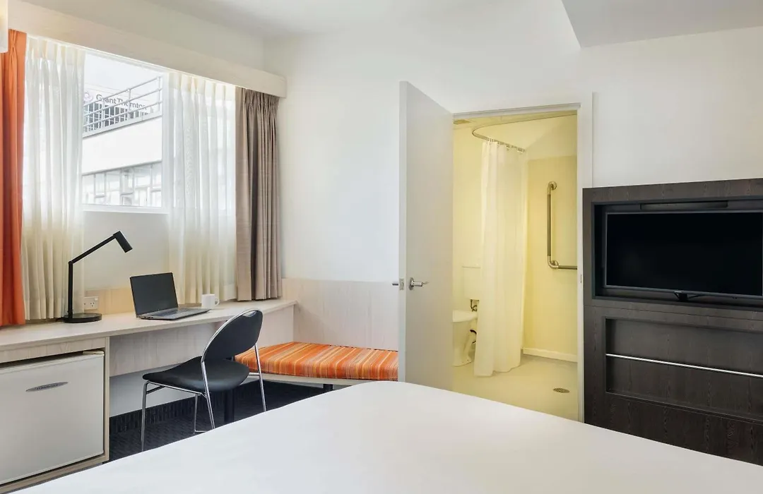 Ibis Wellington-1
