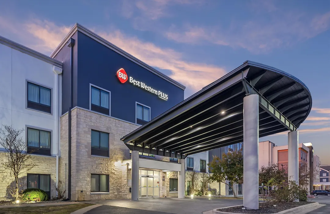 Best Western Plus Austin Airport Inn & Suites-1