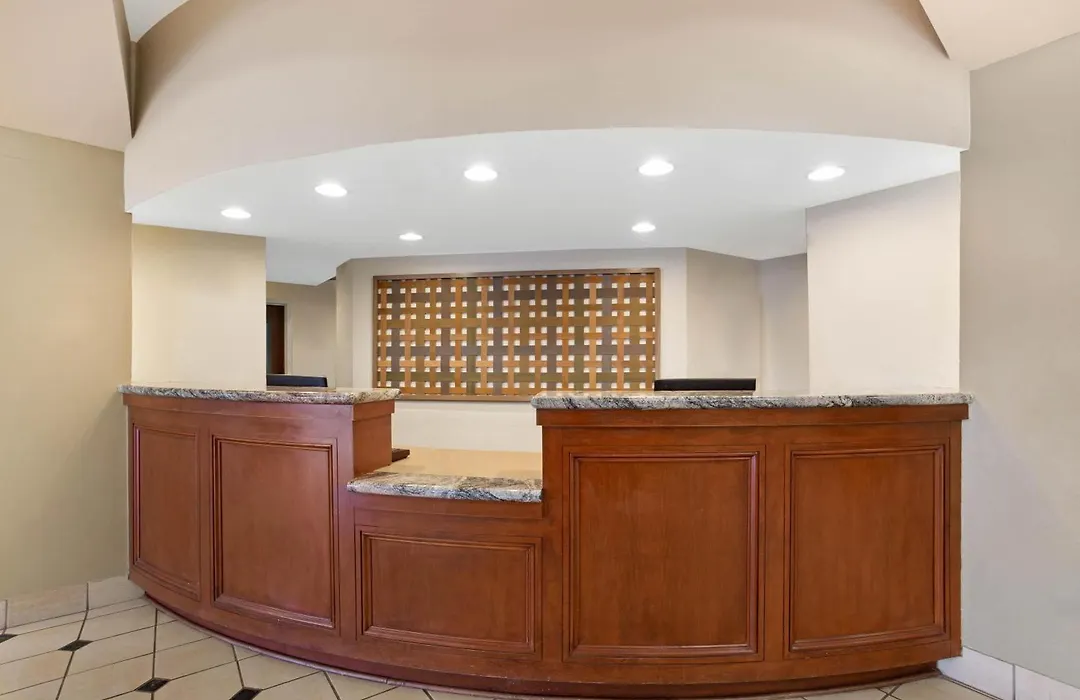 La Quinta By Wyndham New Haven-1