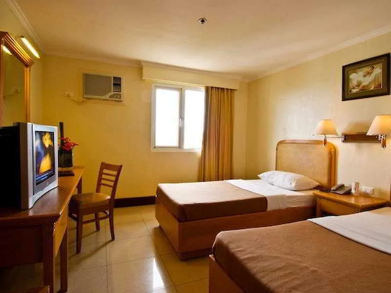 Diplomat Hotel-1