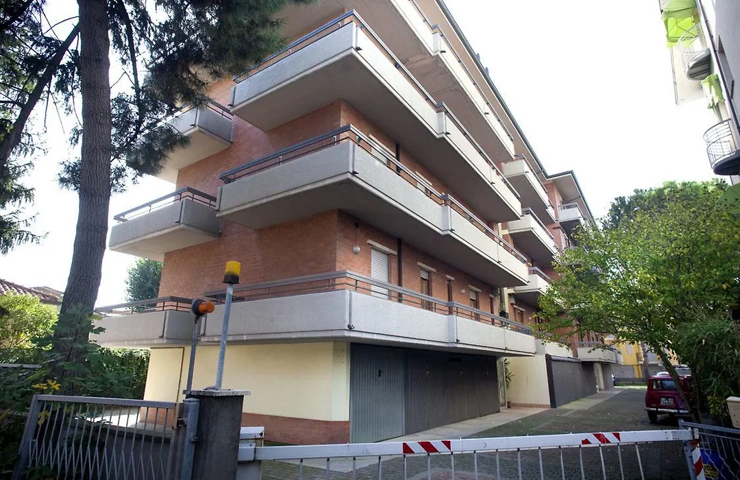 Residence Holiday-1