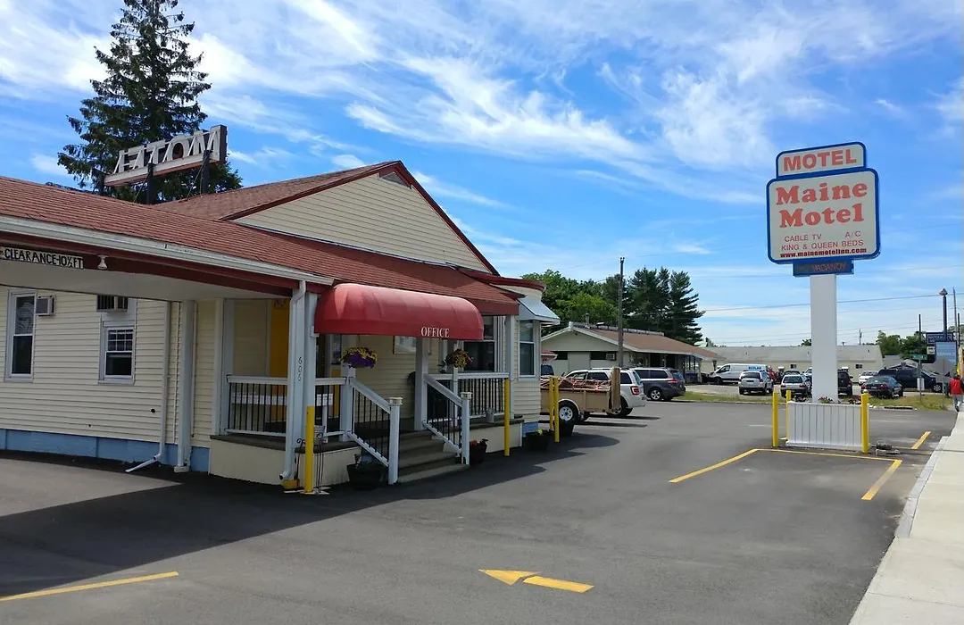 Maine Motel-1