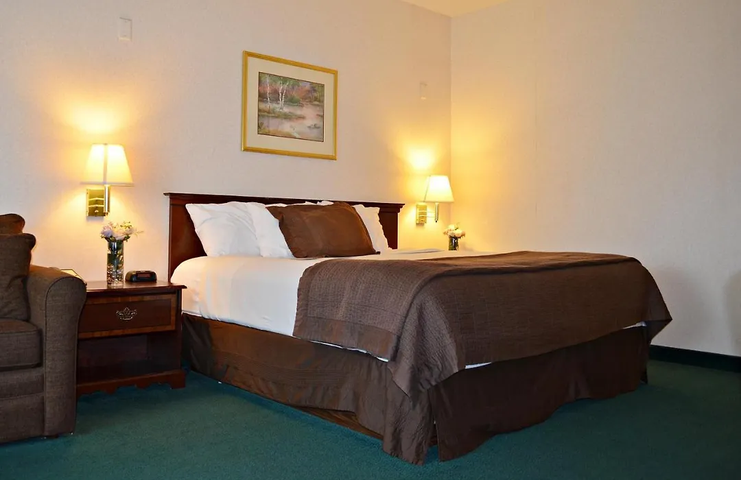 Days Inn By Wyndham Carrollton-1