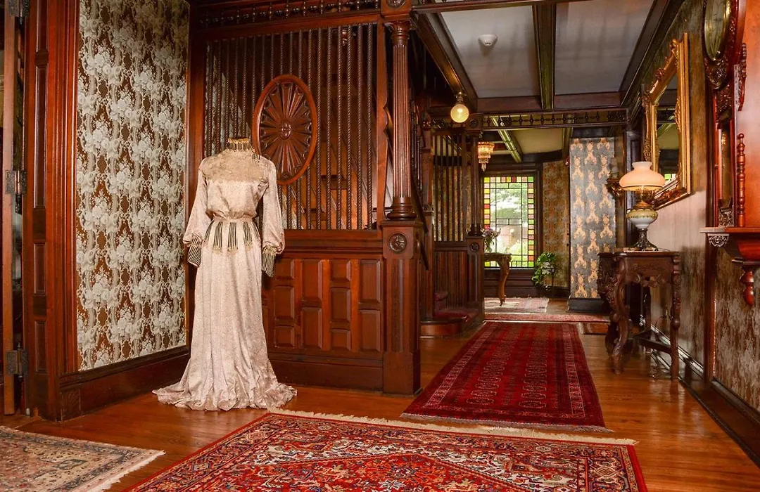 The Towers Bed & Breakfast-1