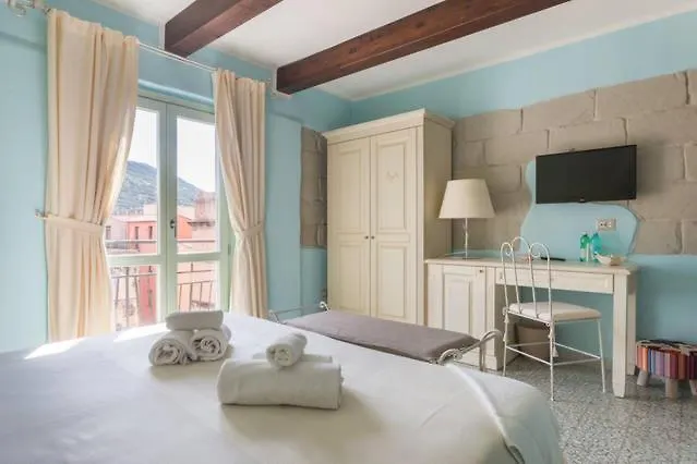 Madalen Guest House-1