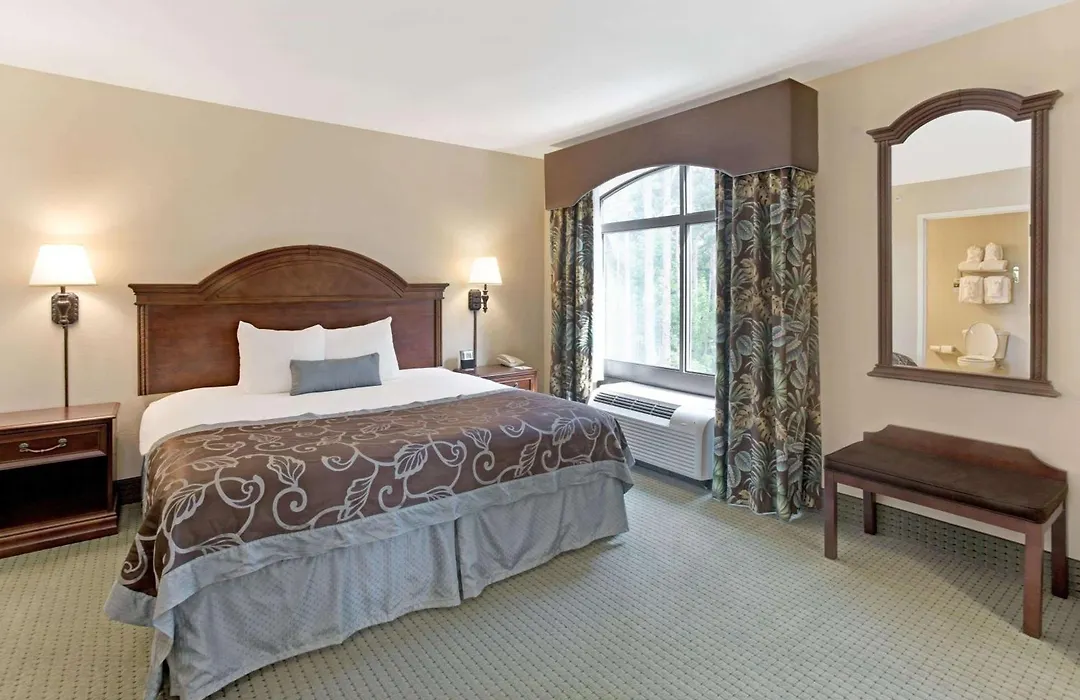 Wingate By Wyndham Charleston Southern University-1