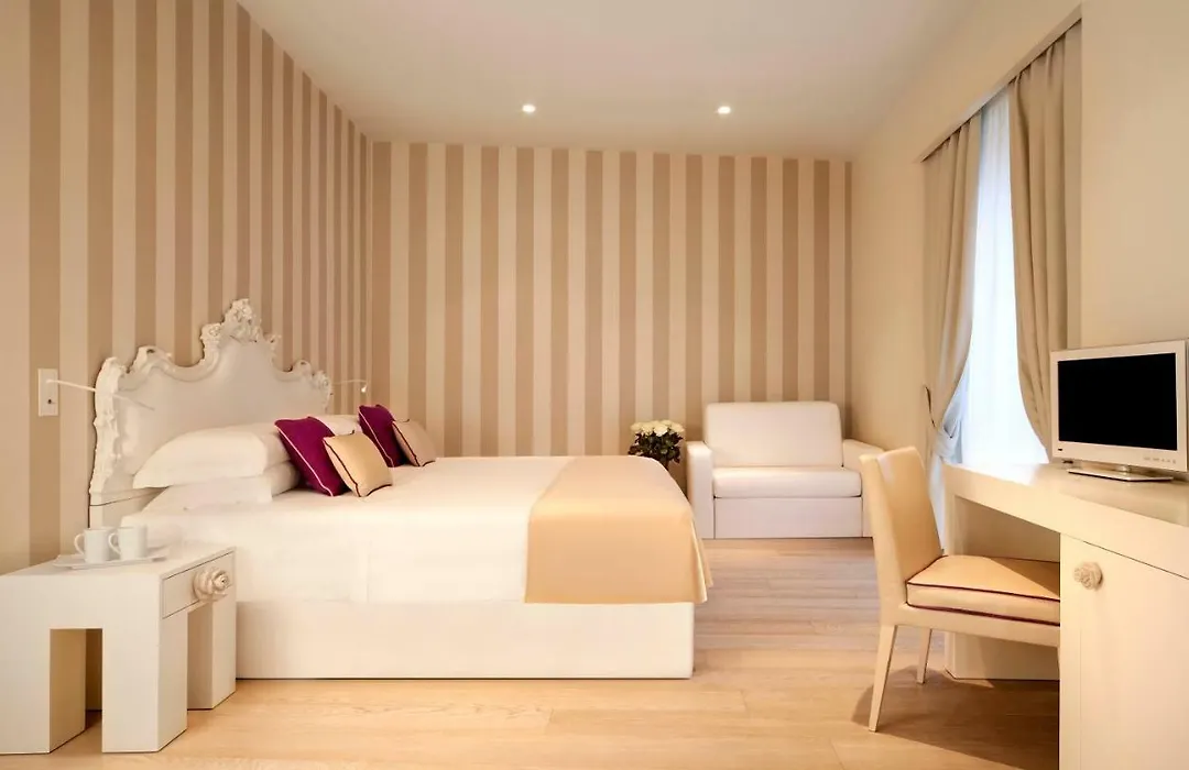 Rooms Milano Duomo-1