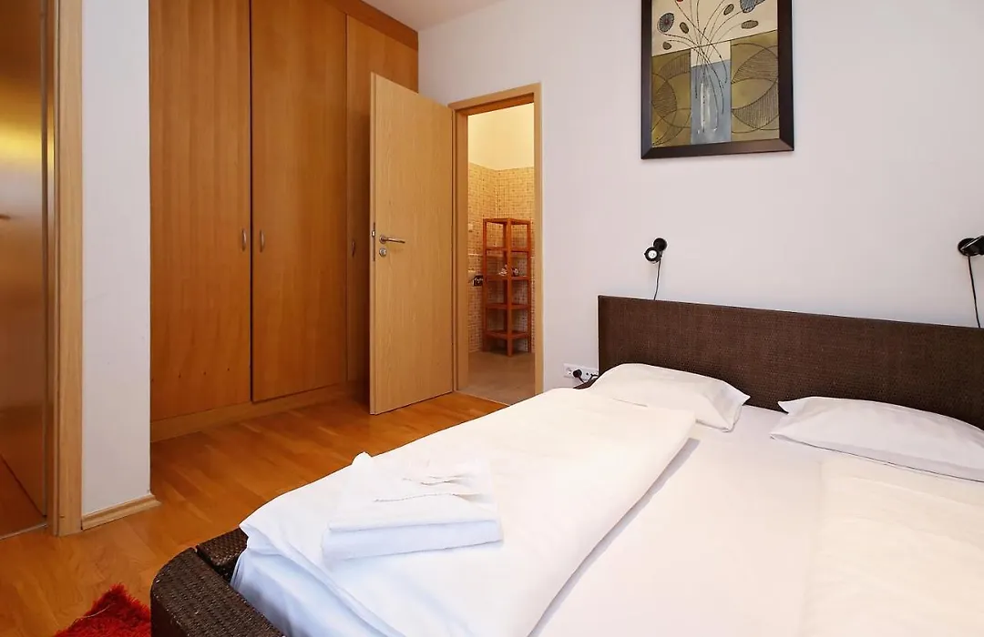 Park Residence Budapest-1