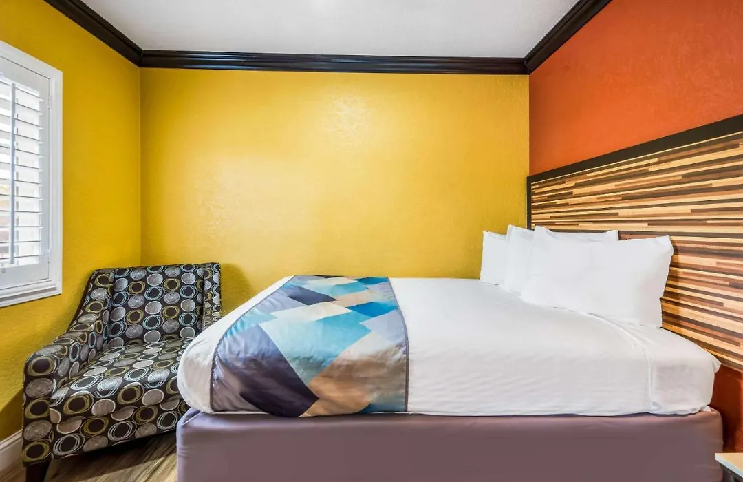 Rodeway Inn Capitol-1