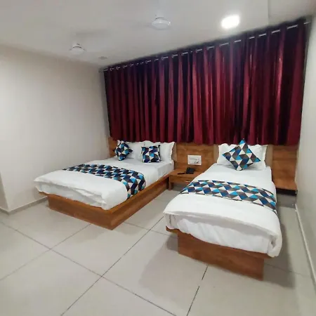 Hotel Dreamland-3