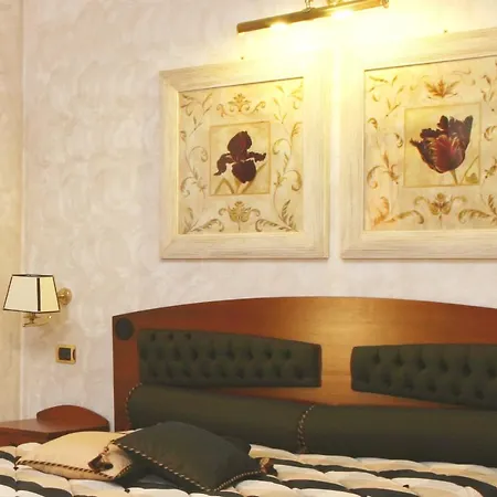 Hotel Columbia Wellness & Spa-2