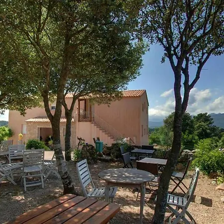 Les Hauts de Cavanello-2