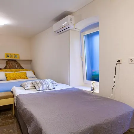 Room M-2