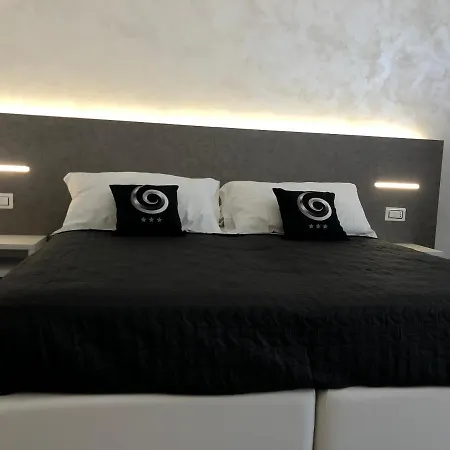 Sesto Senso Home-3