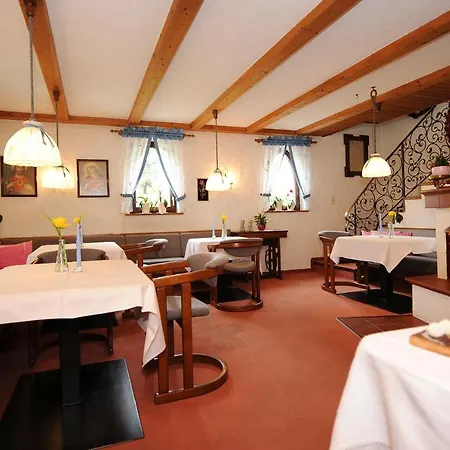 Fruehstueckspension Haus Kreuzmayr-2