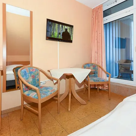 Hotel-Pension Altes Siel-3