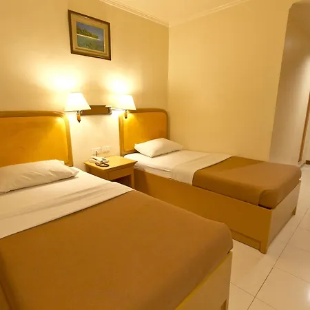 Diplomat Hotel-2