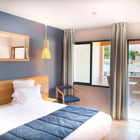Le Fregate Provence-2