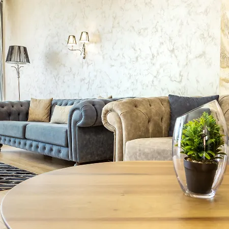 City Avenue Hotel-2