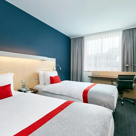 Holiday Inn Express Berlin City Centre By Ihg-2
