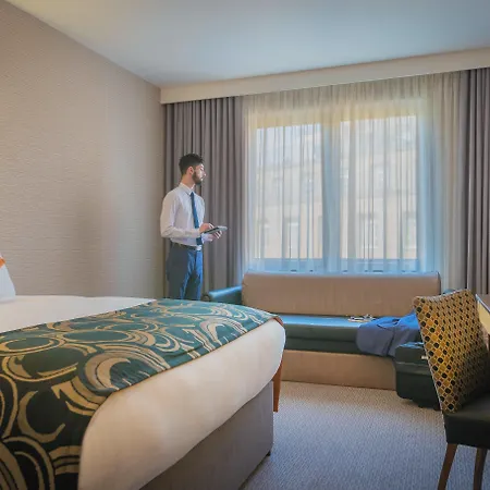 Clayton Hotel Belfast City-2