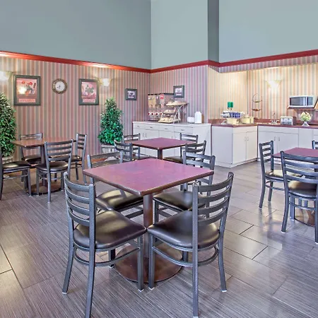 Days Inn By Wyndham Madison Ne/Windsor-2