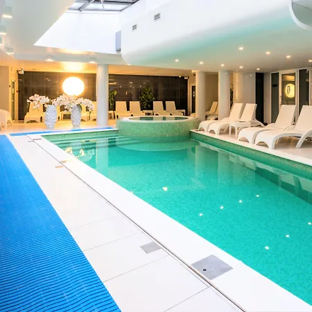 Wellton Centrum Hotel & Spa-3