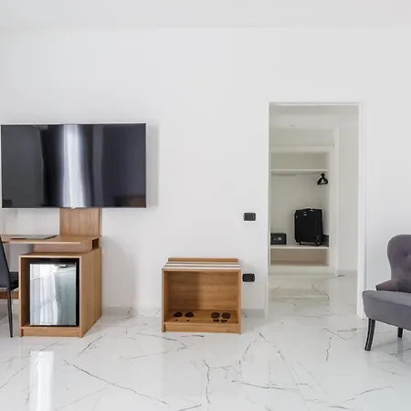 Sant'Angelo Suites-3