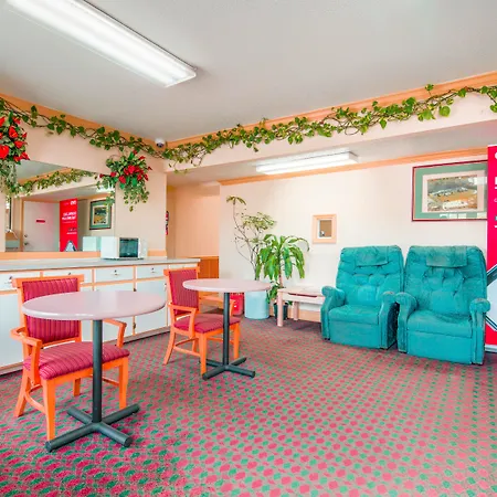Oyo Hotel Durham West Hills-3