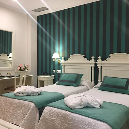 Adriano Boutique Sevilla-2