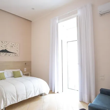 Leone Suites Toledo-2