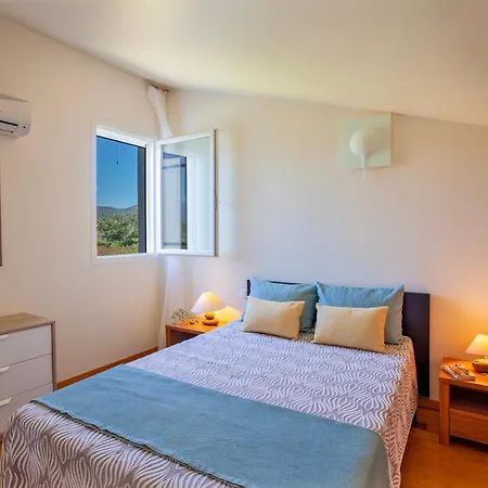 Residence Agula Mora-2