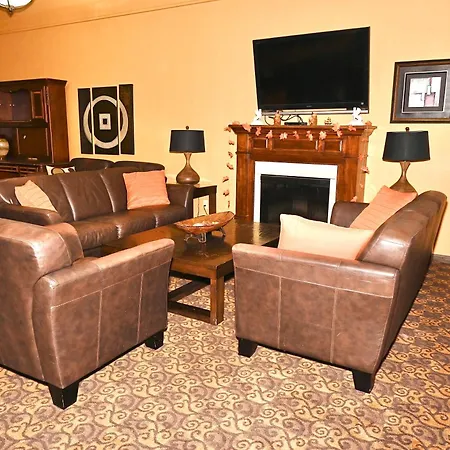 Fortune Inn & Suites-3