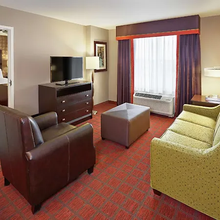 Homewood Suites Calgary Airport-3