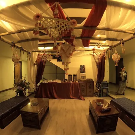Vannasut Hotel And Spa-3