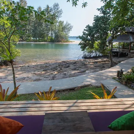 Captain Hook Resort @Koh Kood-3