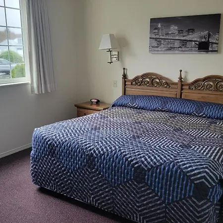 Oceanview Inn And Suites-2