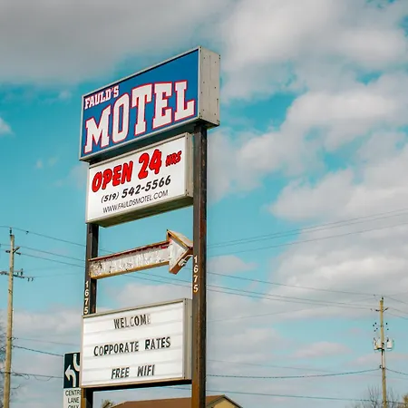 Faulds Motel-2