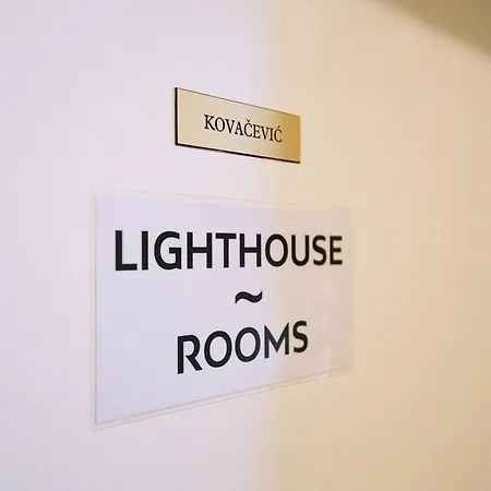 Green Lighthouse Rooms-2