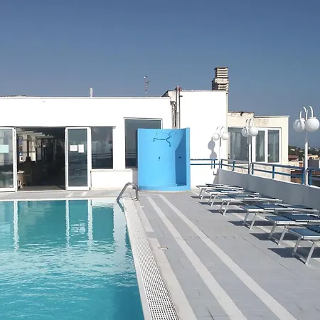 Eden Beach Club-3