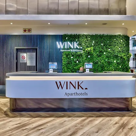 Wink Aparthotel One Thibault-2