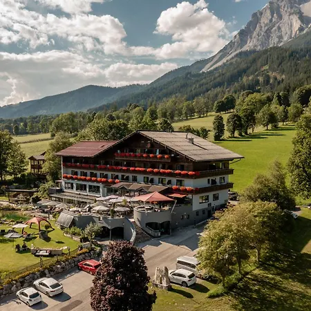 Hotel Berghof-2