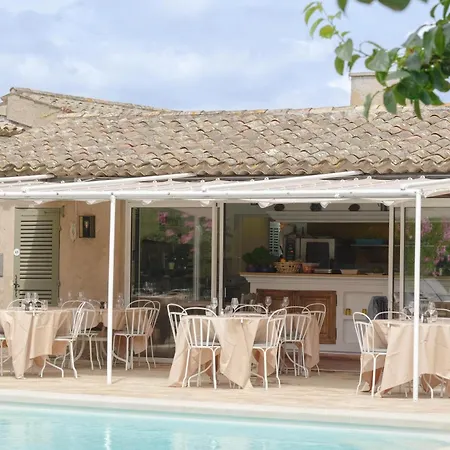 Hôtel la Figuière-3