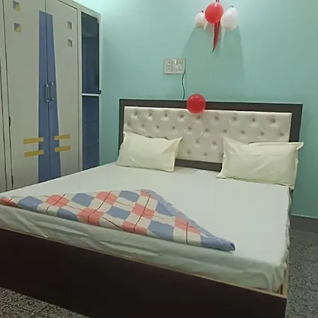 Shiv Kashi Paying Guest House-3