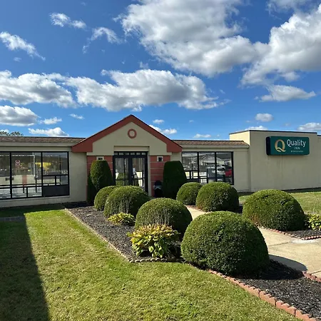Quality Inn Seekonk-Providence-2