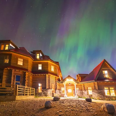 The Lodge At Bow Lake-3