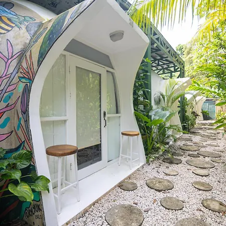 Igloo Beach Lodge-3