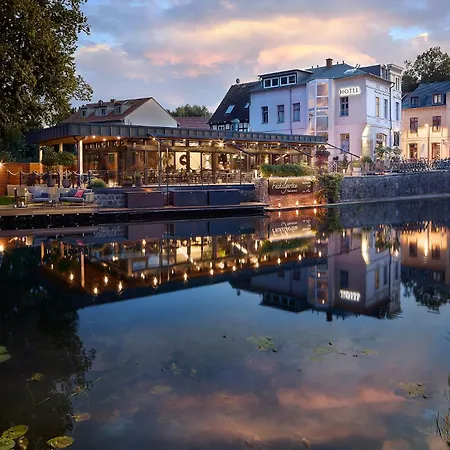 Hotel&Restaurant Fackelgarten Plau am See-3
