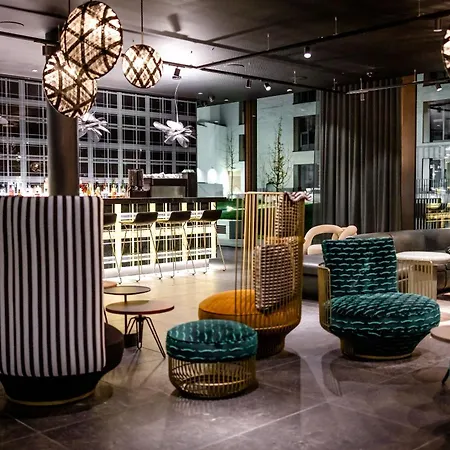 Motel One Antwerp-3
