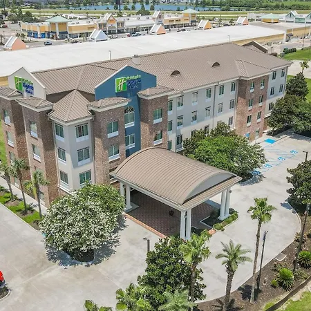 Holiday Inn Express & Suites Gonzales By Ihg-2